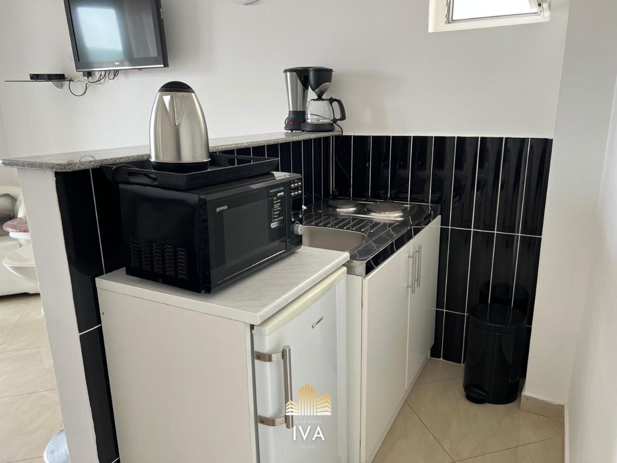 Apartmani Iva Becici Екстер'єр фото